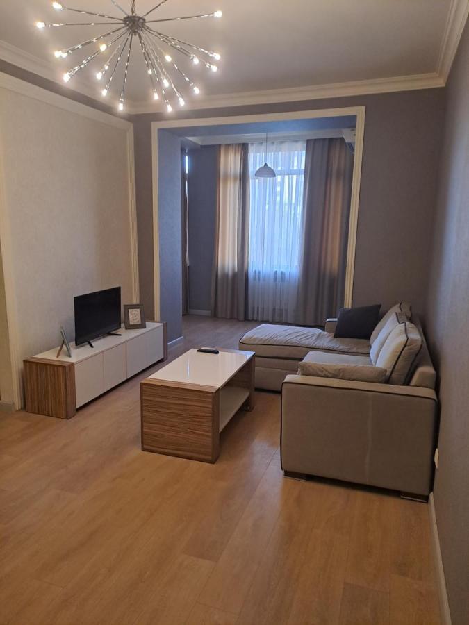 Am Apartments 3 耶烈万 外观 照片